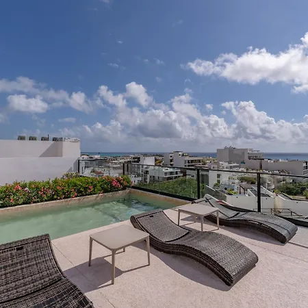Kuxtal Luxury Condo With Rooftop